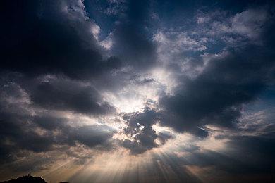 《桑塔 Advance：危险的旋转》Steam页面上线 发售日未定